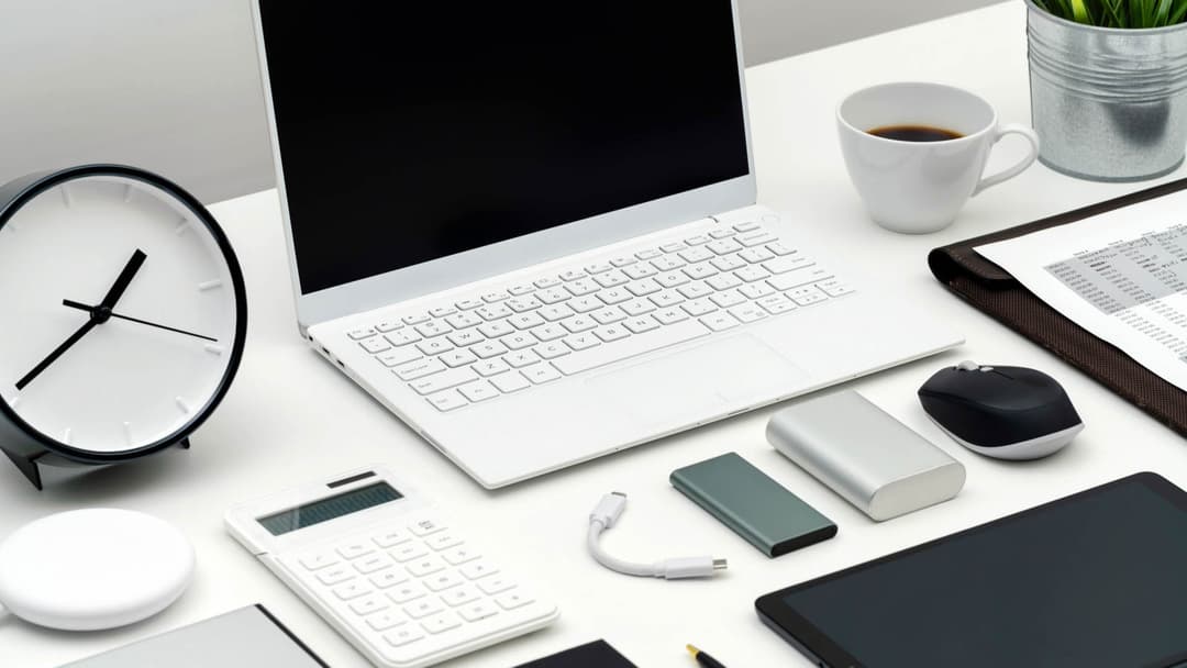 5 Must-Have Accessories for Your Gadgets in 2024